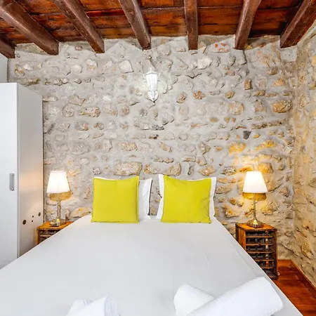 Appartement Medieval Apartament Alfama-center *